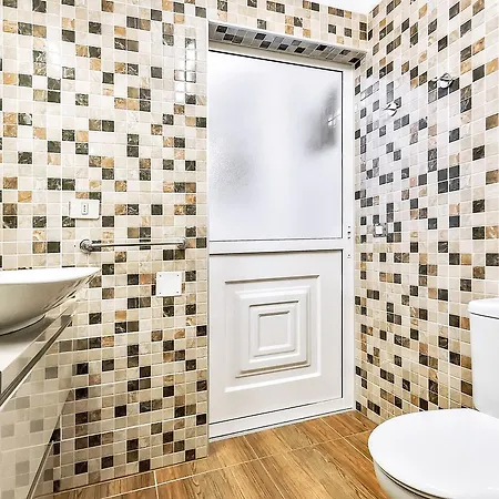 Апартаменты С 3-Мя Спальнями В Los Cristianos Apartman