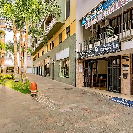 Апартаменты С 3-Мя Спальнями В Los Cristianos Apartman